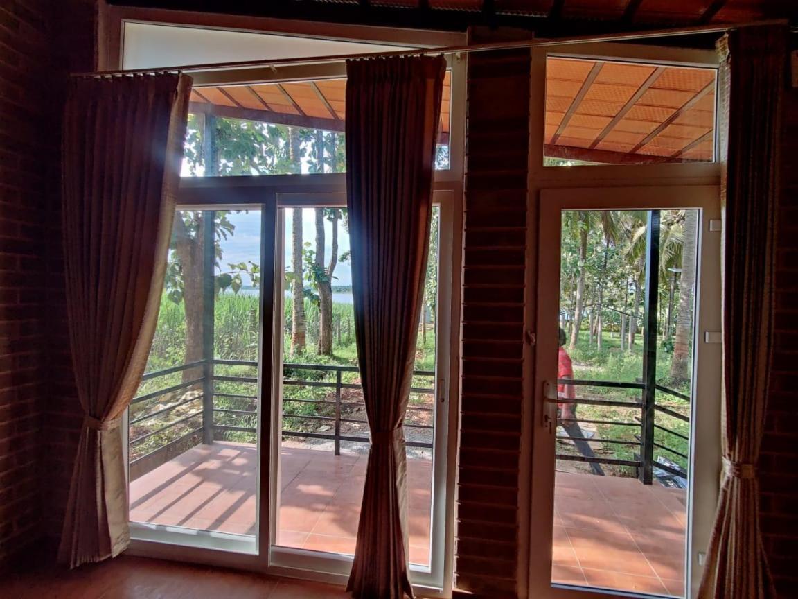 Cosmic Connect Trails Kabini Antharasanthe Esterno foto
